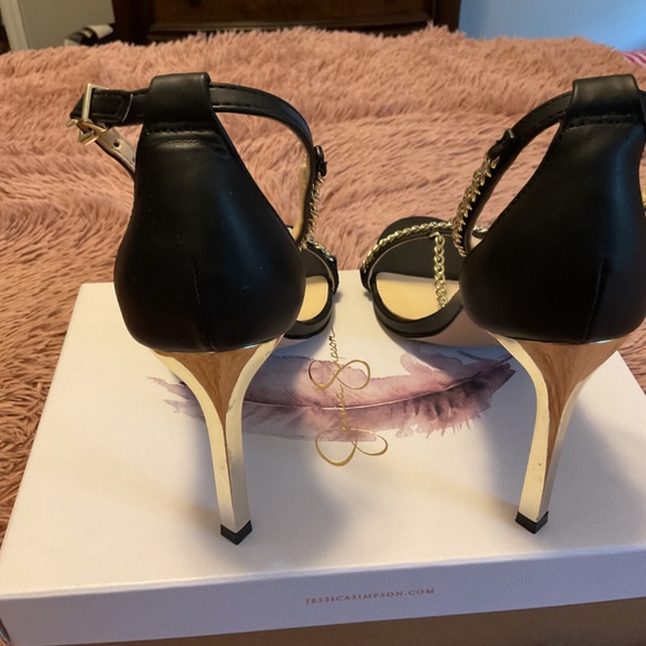 Jessica Simpson heels - Picture 4 of 6